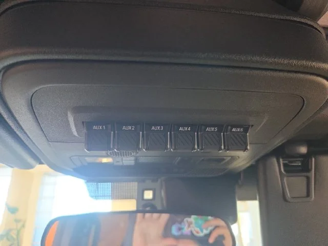 New 2026 Avalanche Gray Ford Badlands® image 34