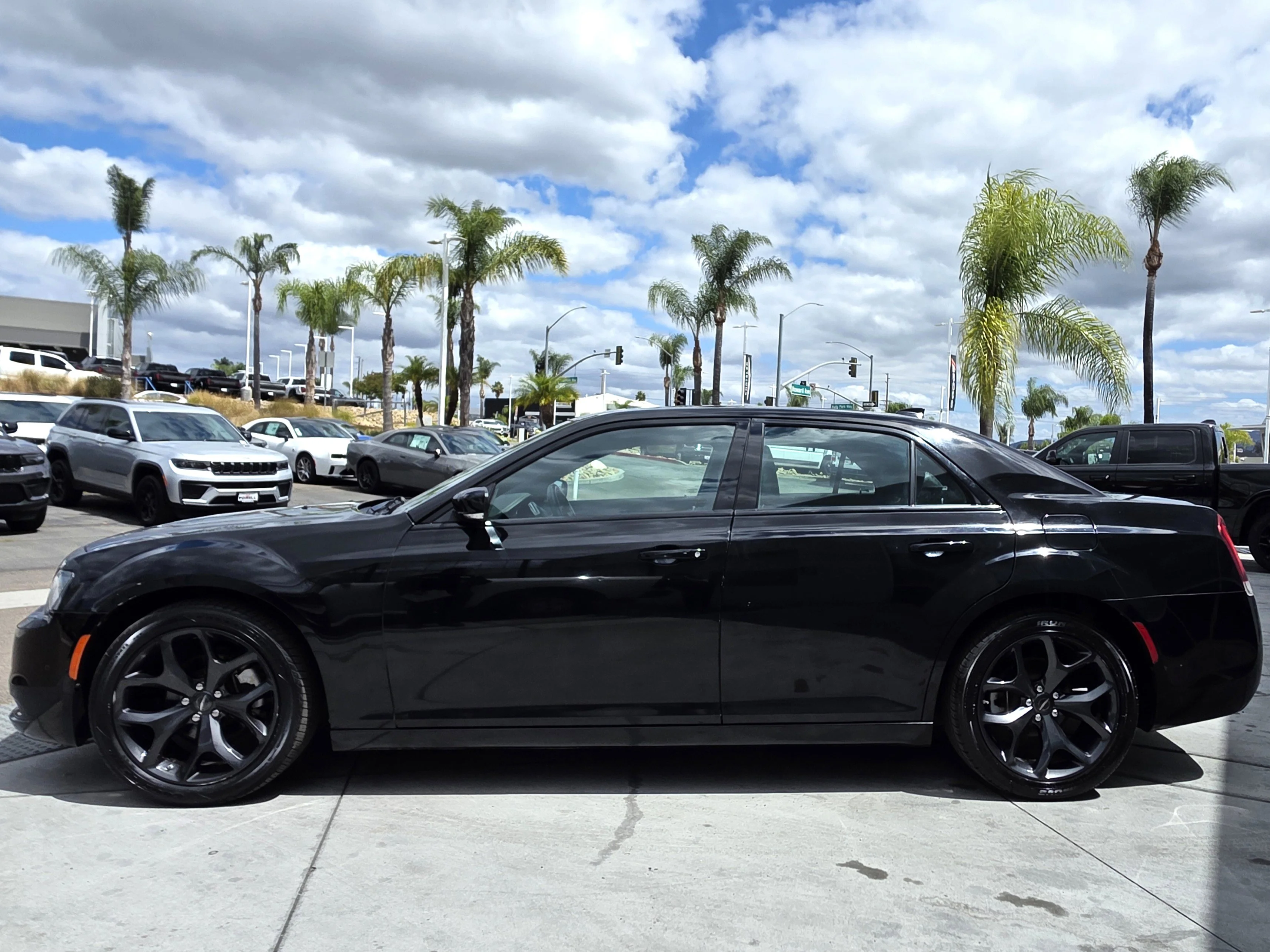 Certified Used 2022 Gloss Black Chrysler S image 2