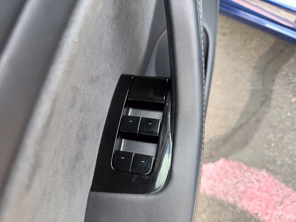 Used 2018 Blue Tesla Long Range image 12