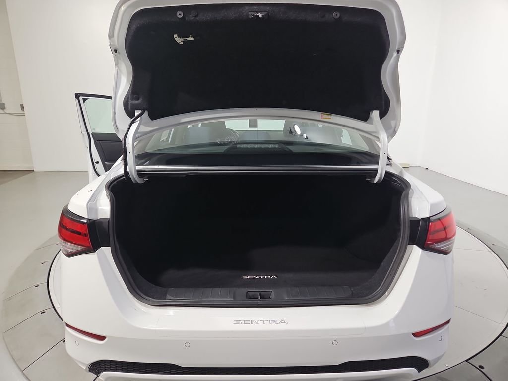 Used 2021 White Nissan S image 22