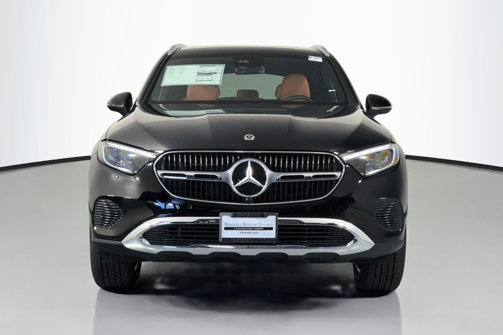 New 2026 Black Mercedes-Benz GLC 300 SUV image 2