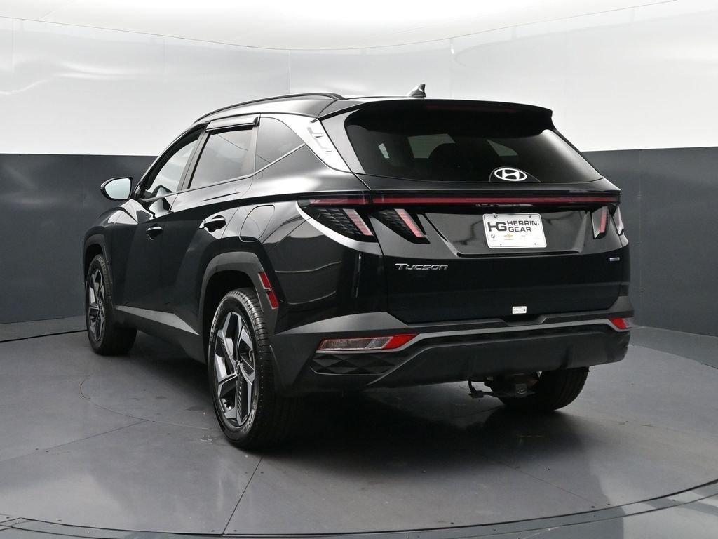 Used 2024 Black Hyundai SEL image 5