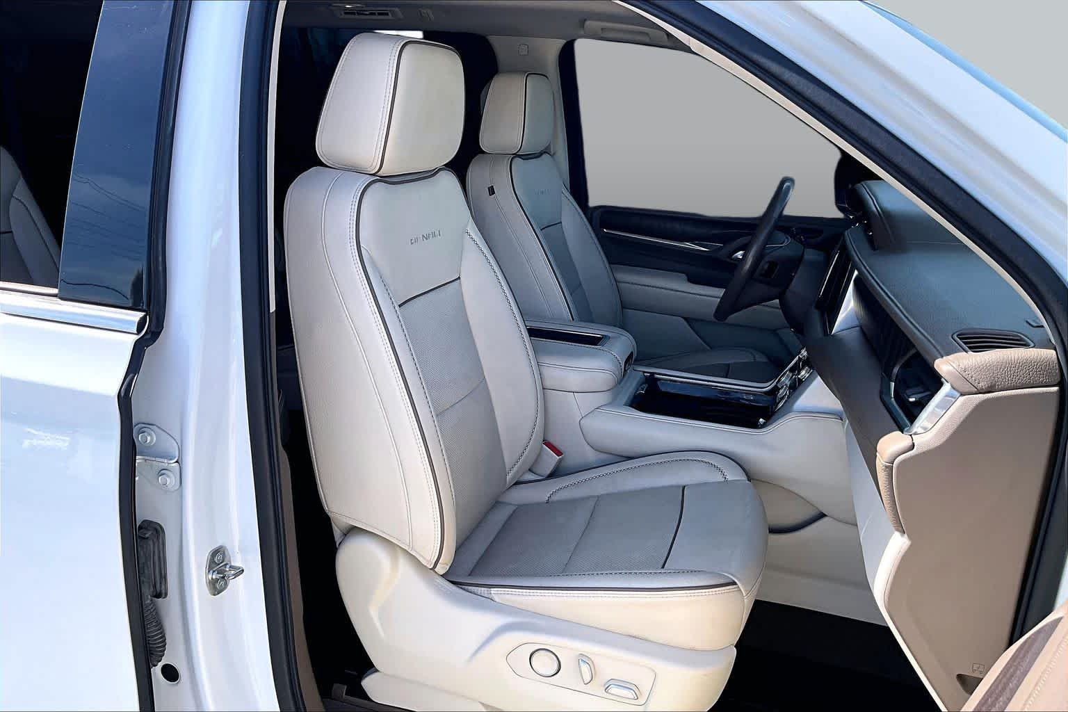 Used 2021 Summit White GMC Denali image 9