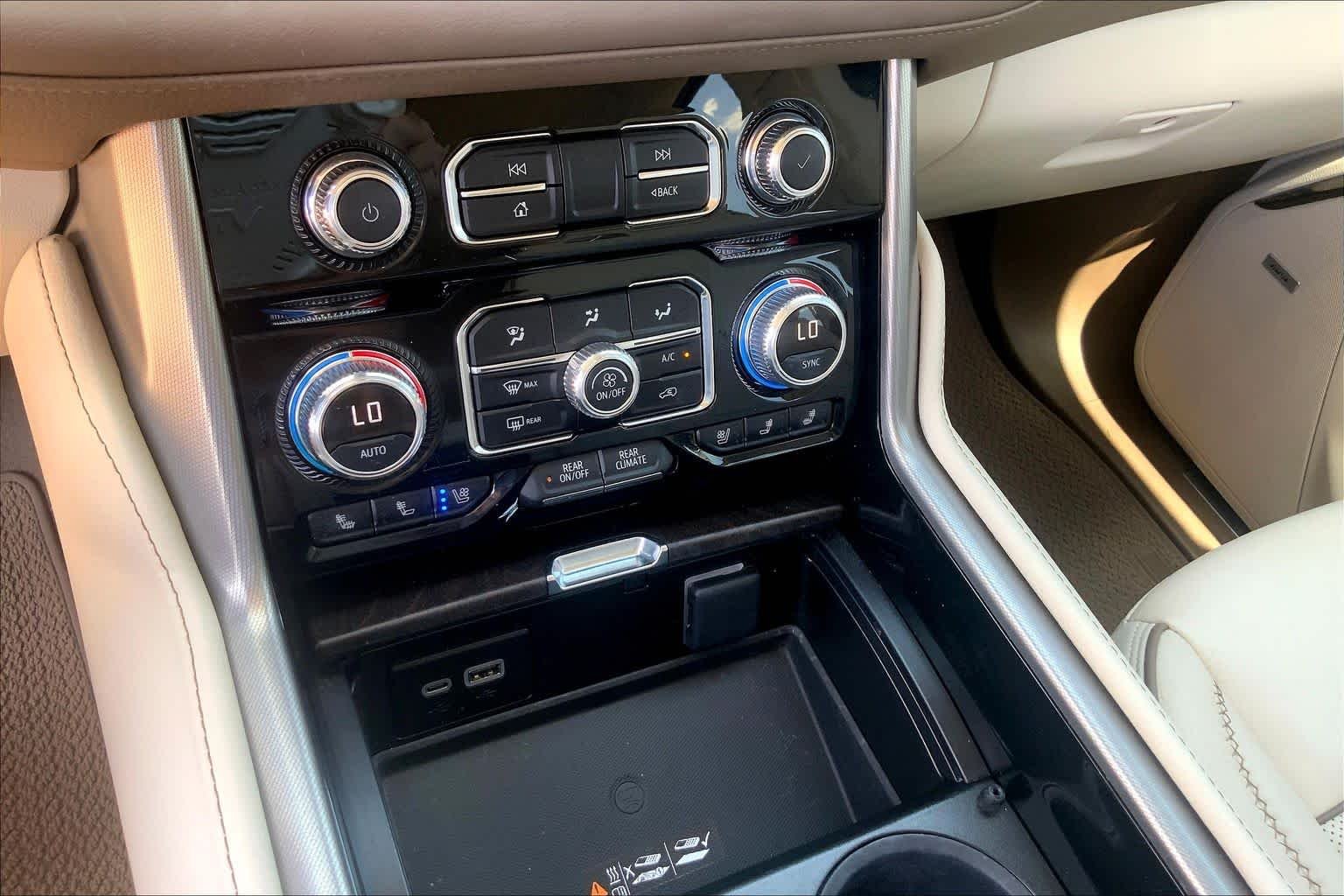 Used 2023 Pearl Beige Metallic GMC Denali image 35