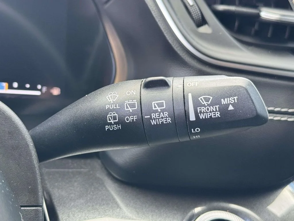 Used 2021 Black Jeep Laredo image 25