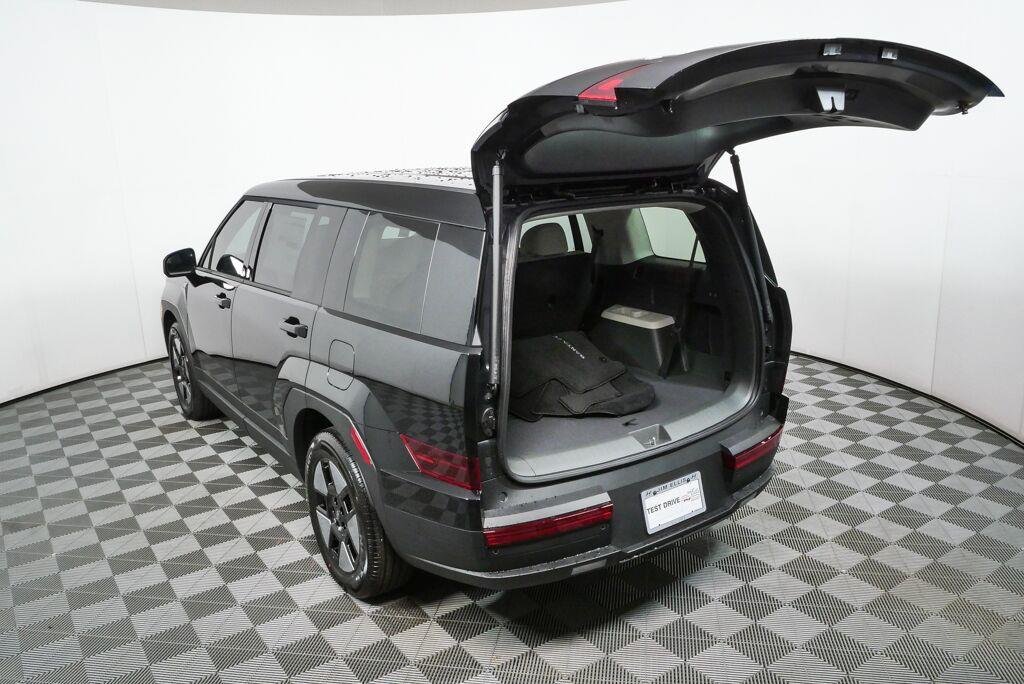New 2026 Phantom Black Hyundai SE image 62