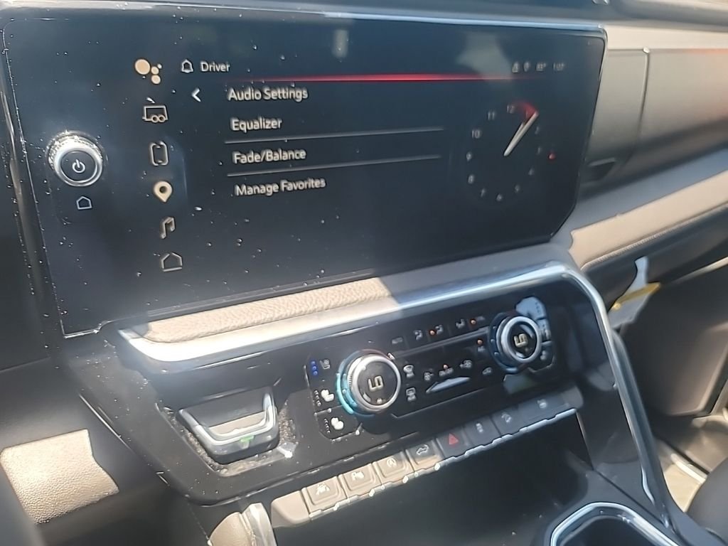 Used 2023 Gray GMC Denali image 23