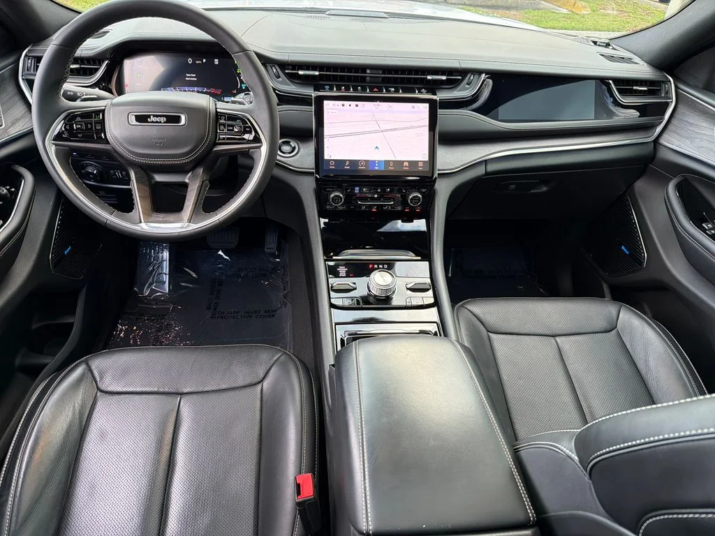 2023 Jeep Grand Cherokee Overland 4xe - Photo 15