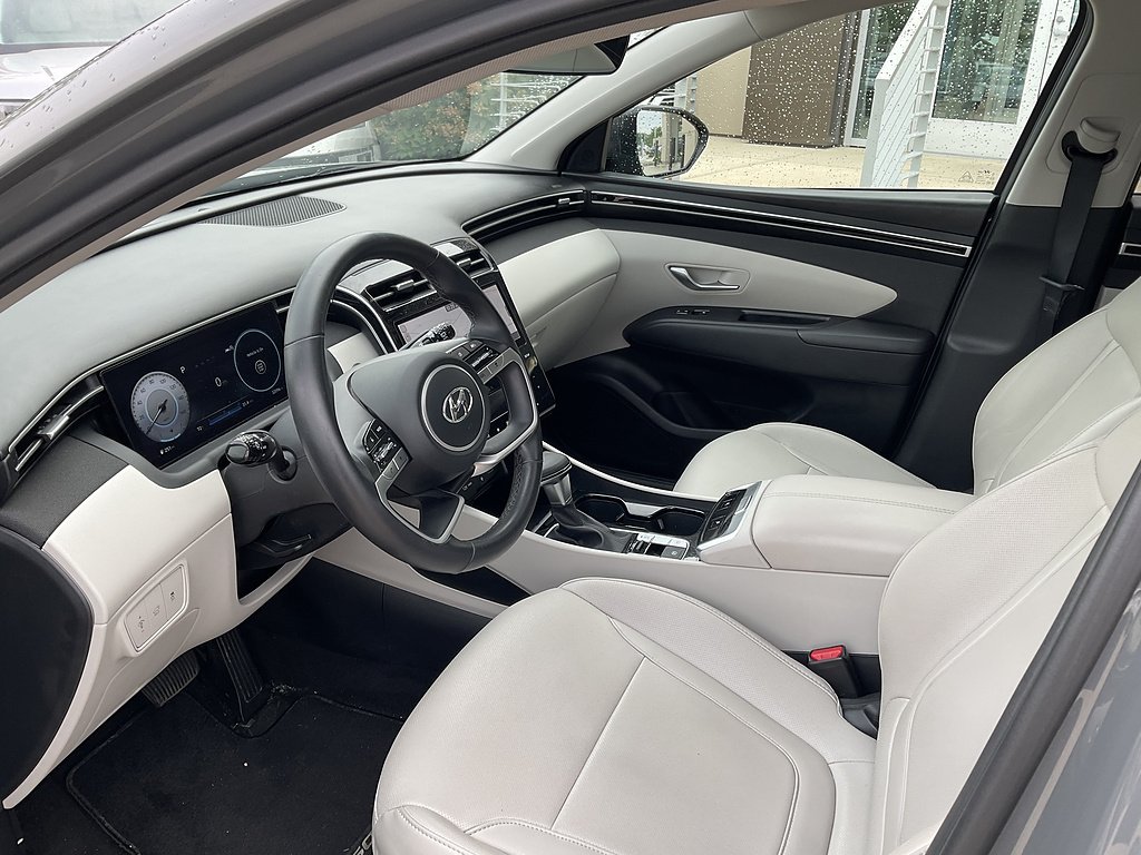Certified Used 2024 Hampton Gray Metallic Hyundai SEL image 2