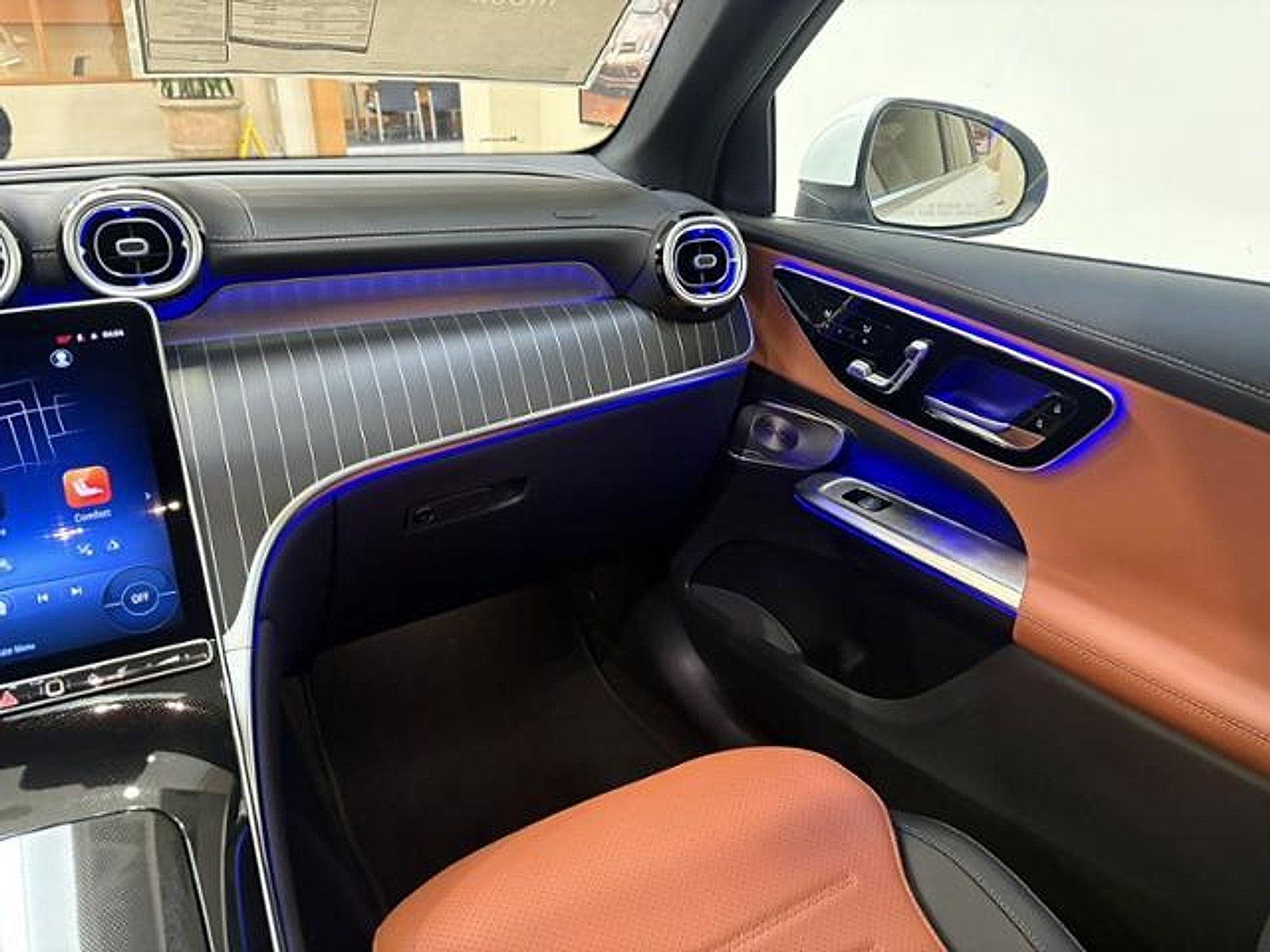 New 2026 Polar White Mercedes-Benz  image 43