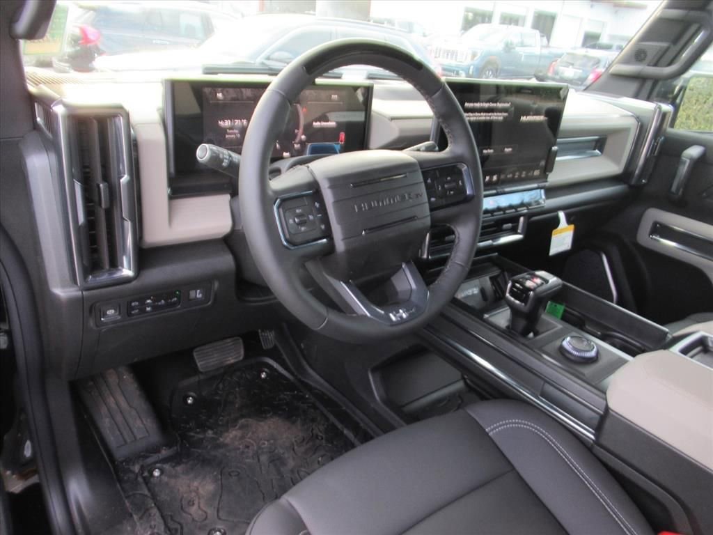 2026 GMC HUMMER EV 2X - Photo 15