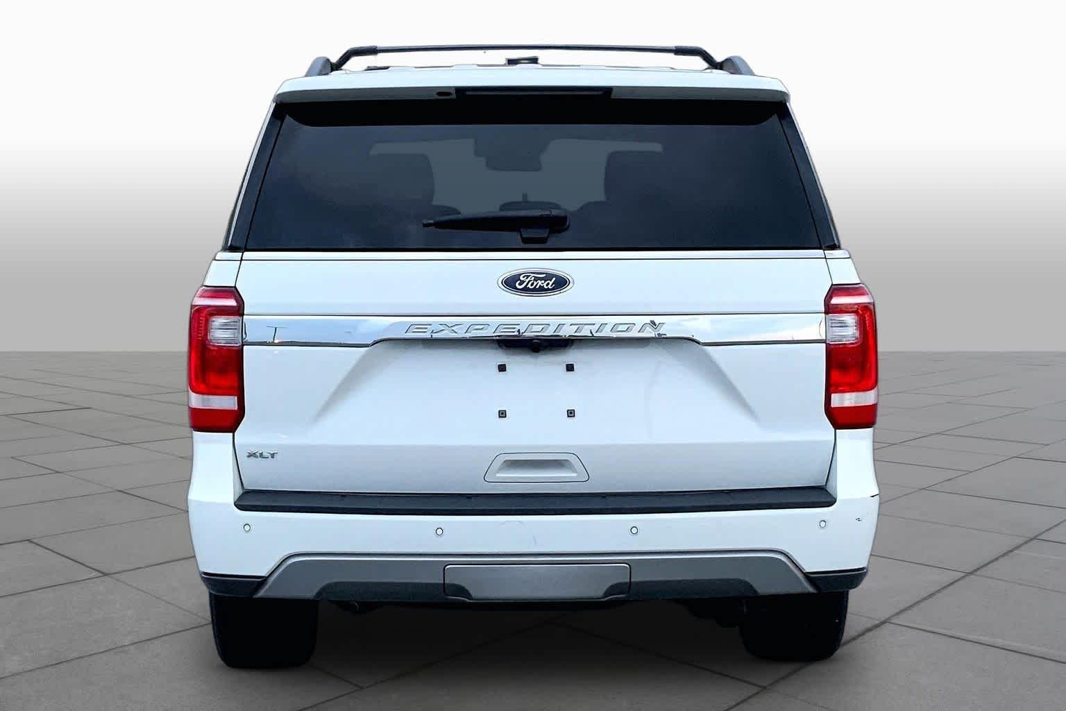 Used 2020 Star White Metallic Tri-Coat Ford XLT image 5