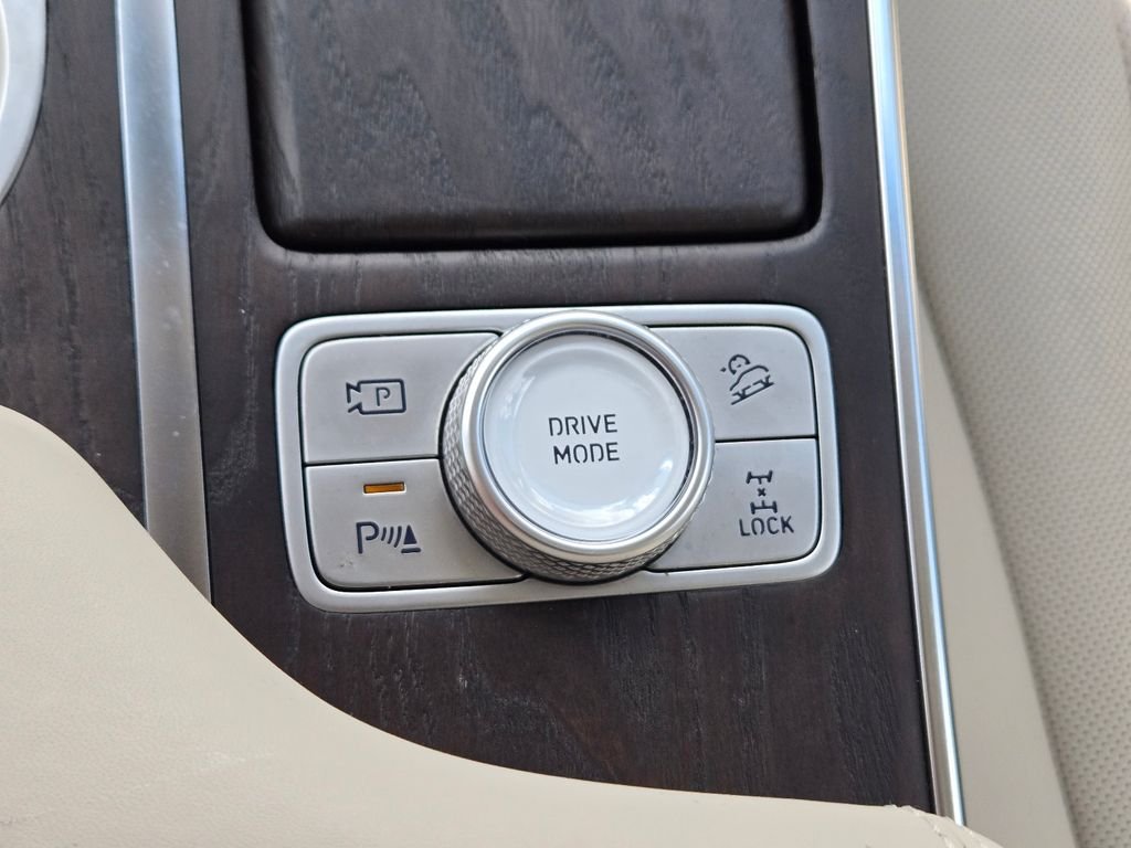 Used 2024 Green Genesis Prestige Signature image 32