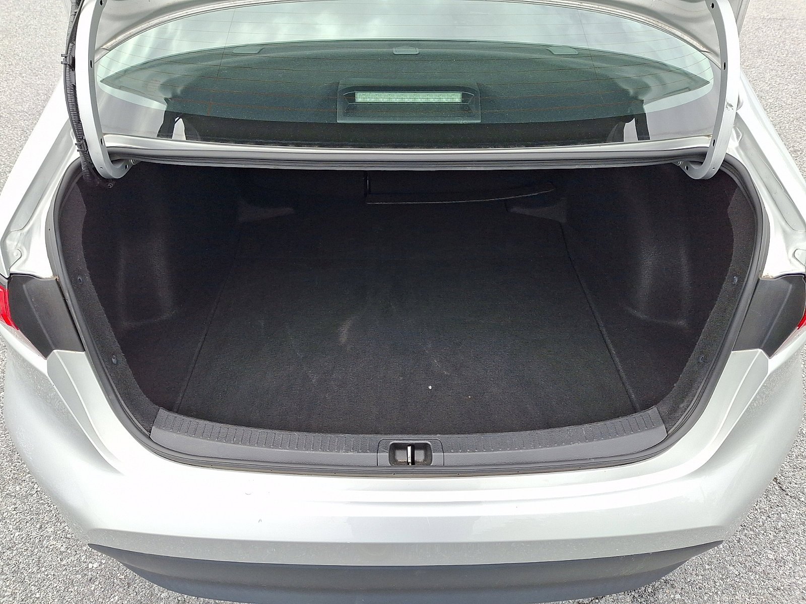Used 2023 Classic Silver Metallic Toyota LE image 28