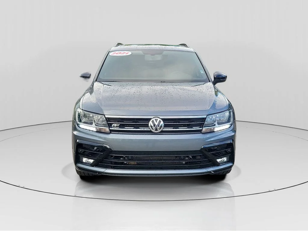 Used 2021 Gray Volkswagen 2.0T SE R-Line Black image 2