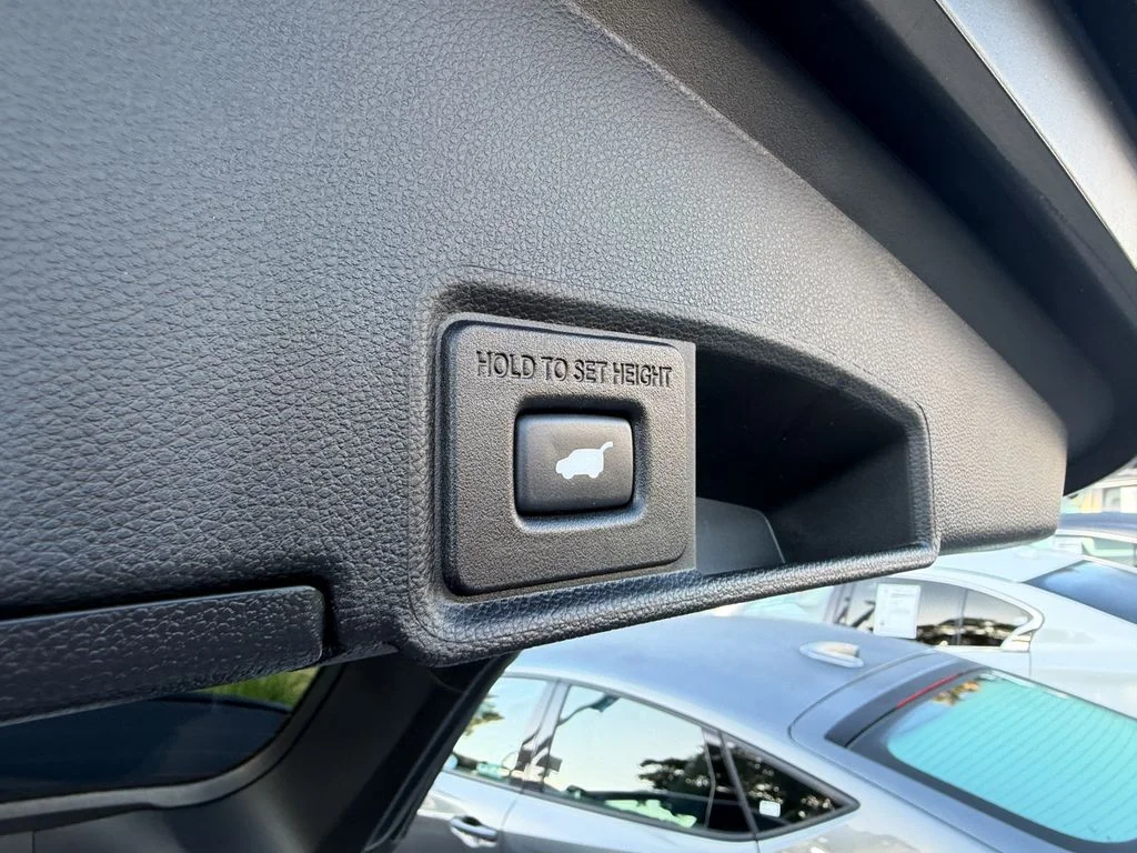 Used 2022 Platinum White Pearl Acura A-Spec Advance Package image 32