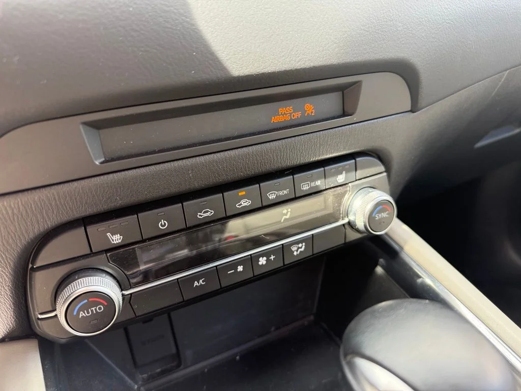 Used 2021 Snowflake White Pearl Mica Mazda Grand Touring image 15