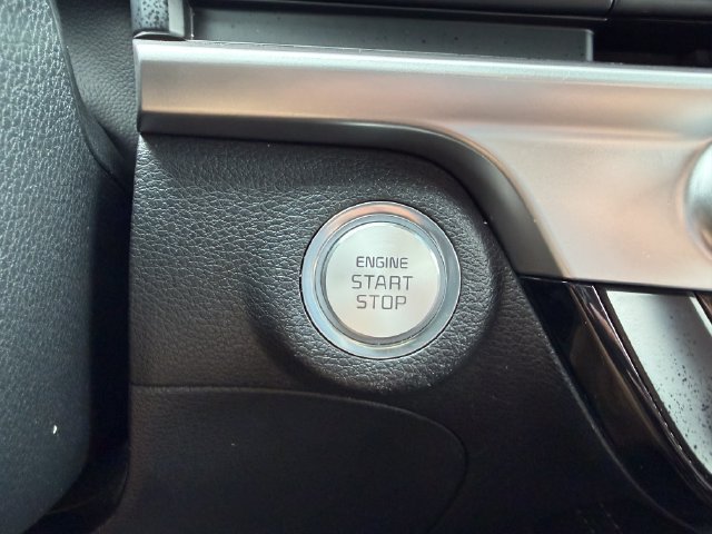 Certified Used 2024 White Pearl Kia EX image 19