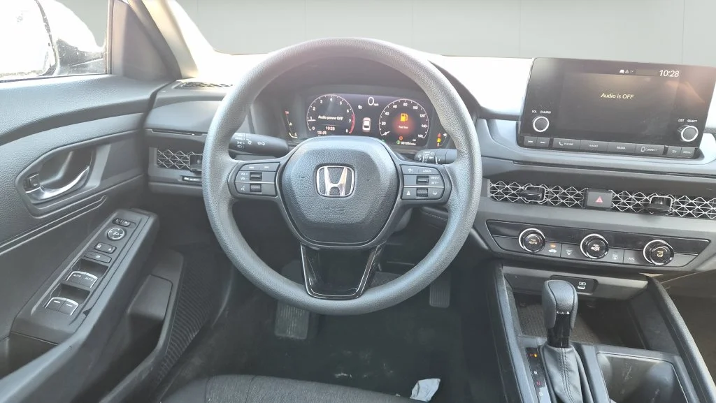 Used 2024 White Honda LX image 13
