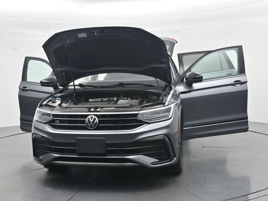 Used 2022 Platinum Gray Metallic Volkswagen 2.0T SE R-Line Black image 47