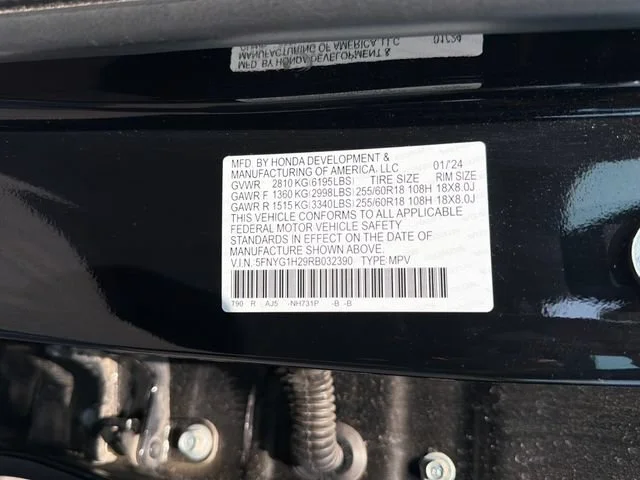 Used 2024 Black Honda LX image 16