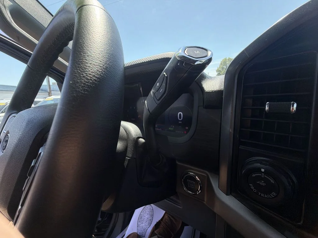 Used 2024 Black Ford XLT image 26