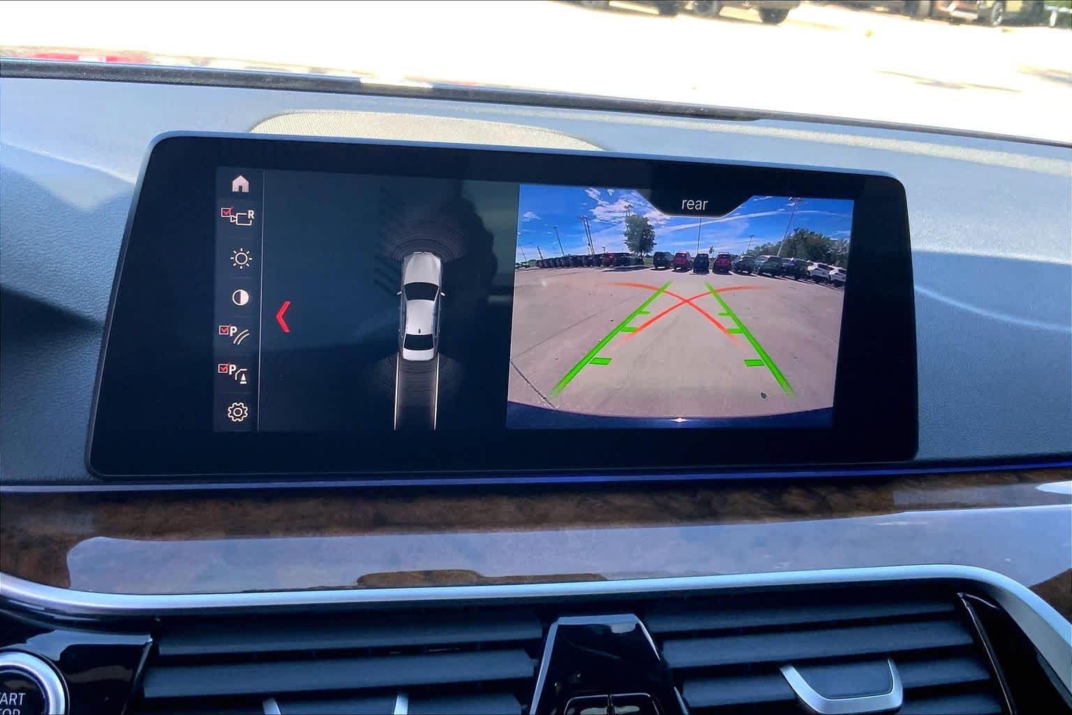 Used 2019 Imperial Blue Metallic BMW 530i xDrive image 29