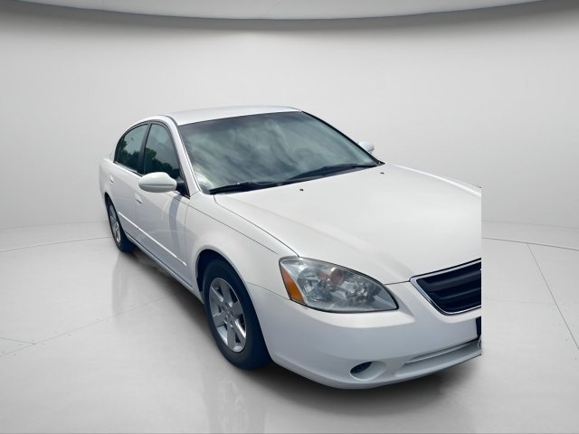 Used 2003 Cloud White Nissan S image 4