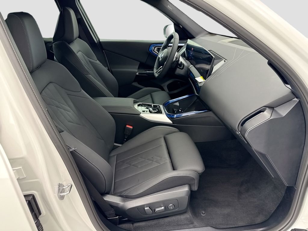 New 2026 Alpine White BMW 30 xDrive image 19