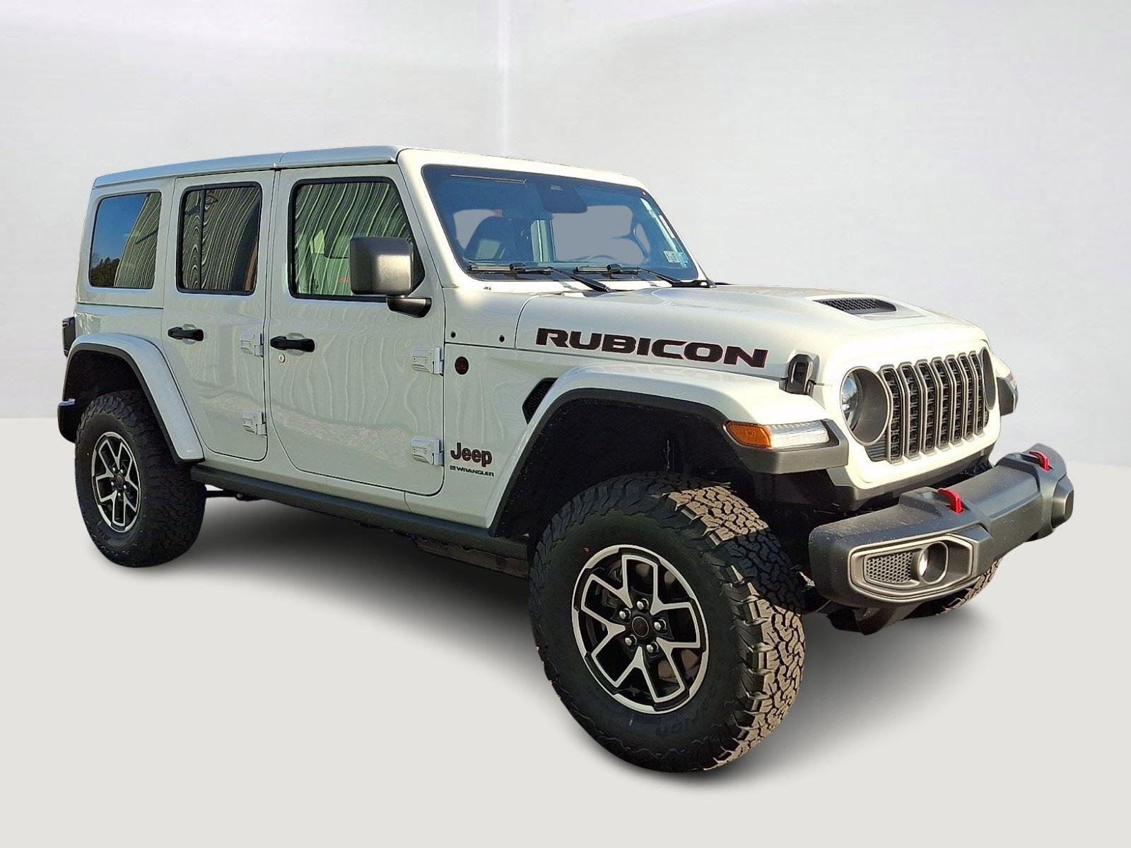 New 2026 Bright White Clear-Coat Exterior Paint Jeep Rubicon image 2