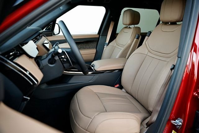 New 2025 Firenze Red LAND ROVER SE image 22