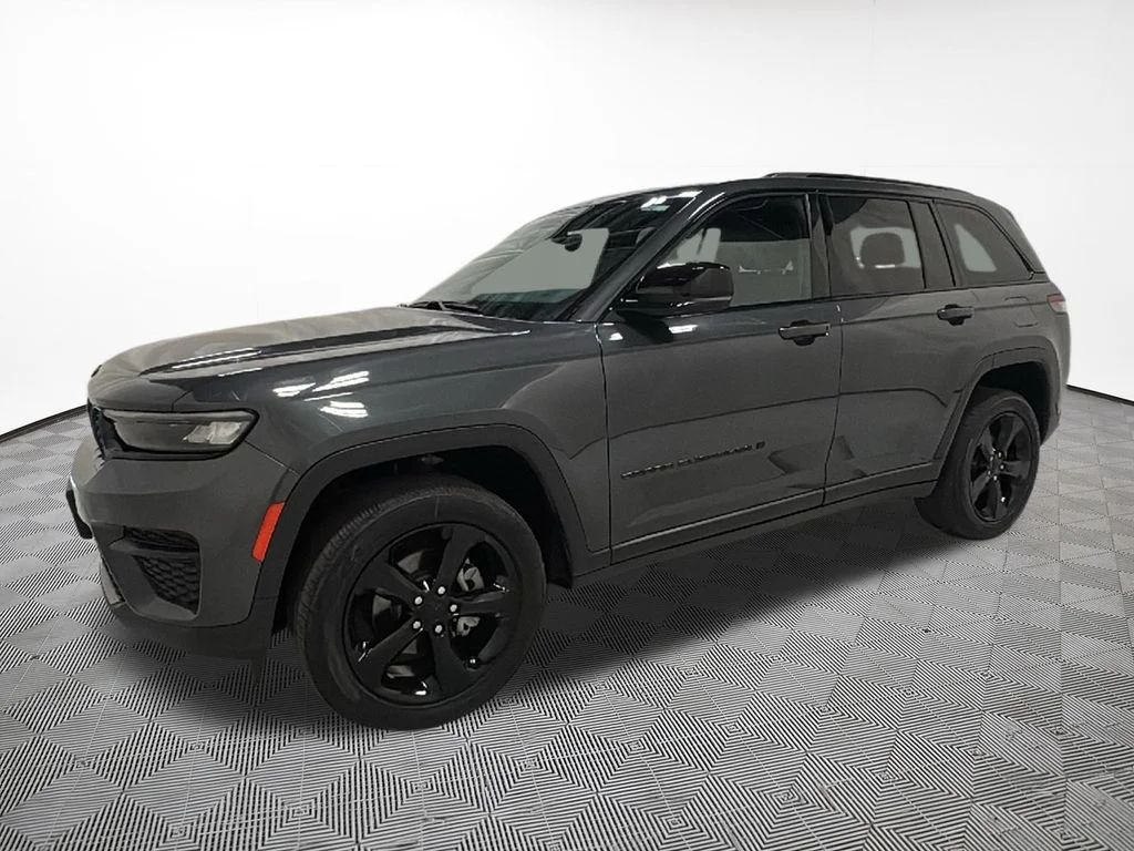 Certified Used 2023 Gray Jeep Altitude X image 2