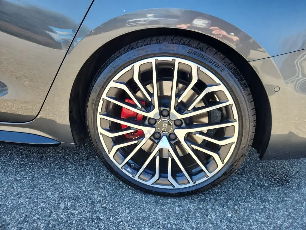 Used 2025 Magnet Gray Audi Premium Plus image 9