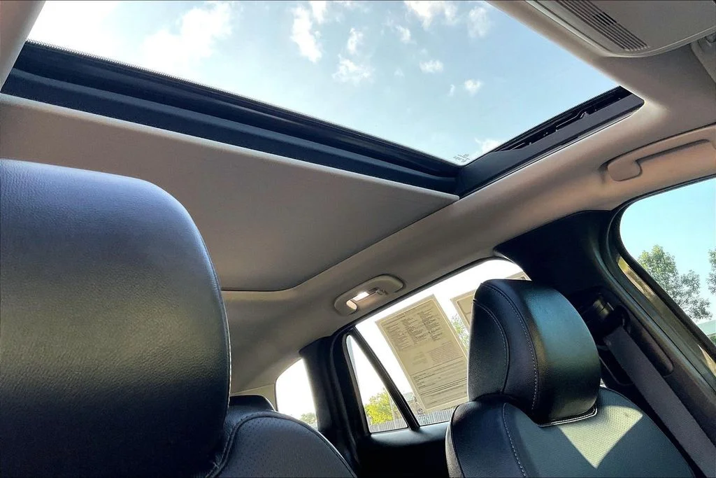 Used 2025 Gray Mazda Premium image 22