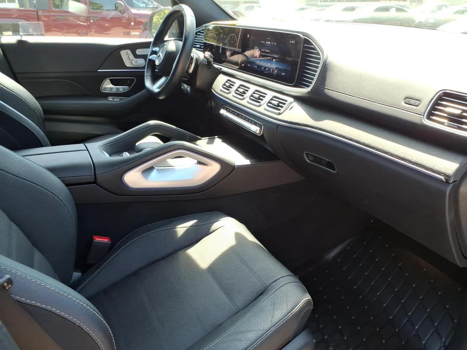 Certified Used 2025 Black Mercedes-Benz GLS 580 image 26