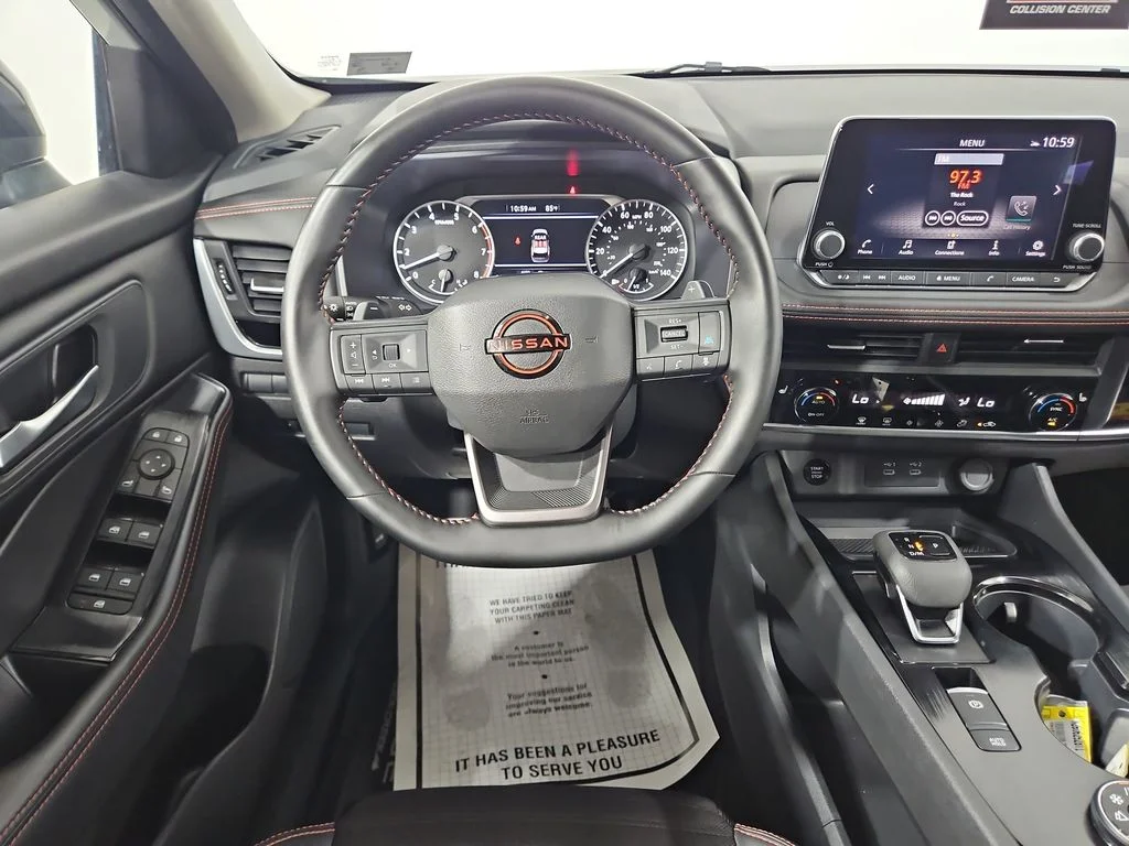Certified Used 2025 White Pearl Nissan Rock Creek image 17