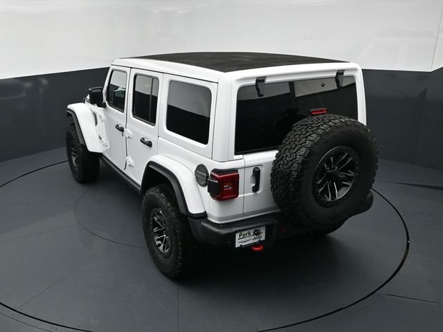 New 2026 Bright White Clear-Coat Exterior Paint Jeep Rubicon X image 16