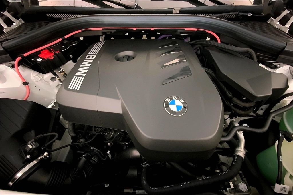 Used 2026 Alpine White BMW  image 8