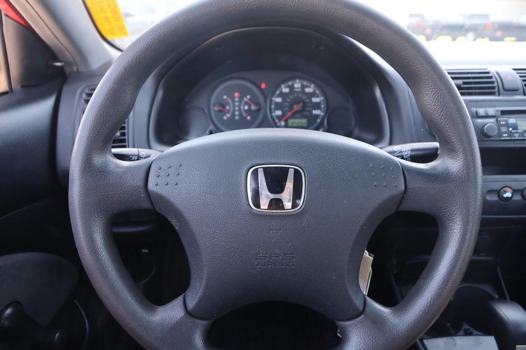 Used 2005 Rallye Red Honda VP AT image 10