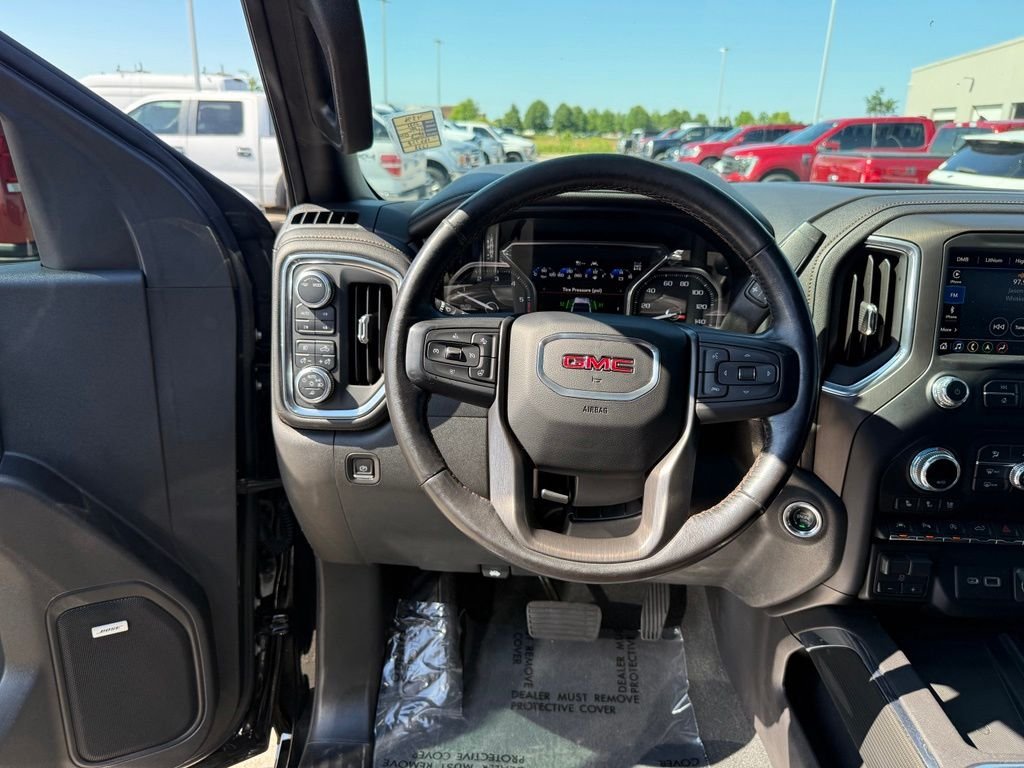 Used 2021 Onyx Black GMC AT4 image 16