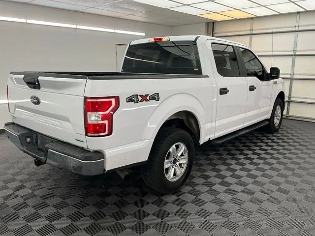 Used 2019 White Ford XL image 21