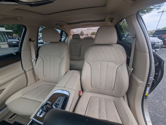 2018 BMW 7 Series 750i - Photo 13