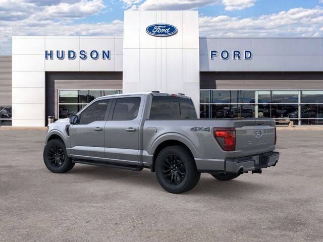 New 2026 Carbonized Gray Metallic Ford XLT image 4