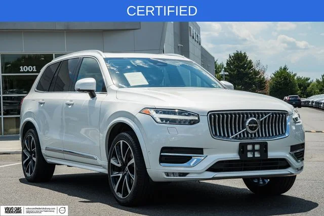 2023 Volvo XC90 Plus