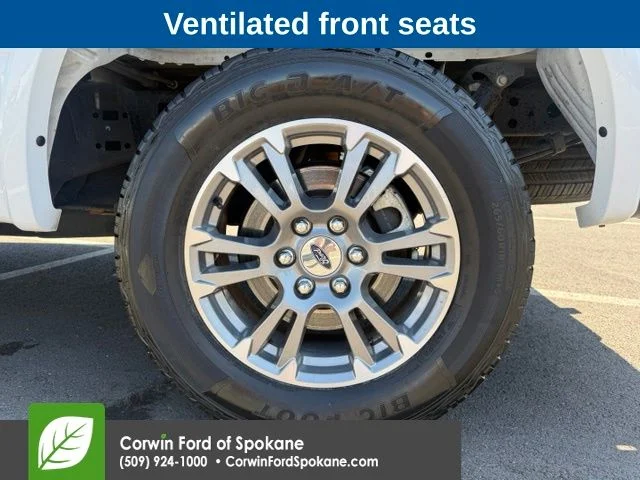 Used 2019 Oxford White Ford Lariat image 9