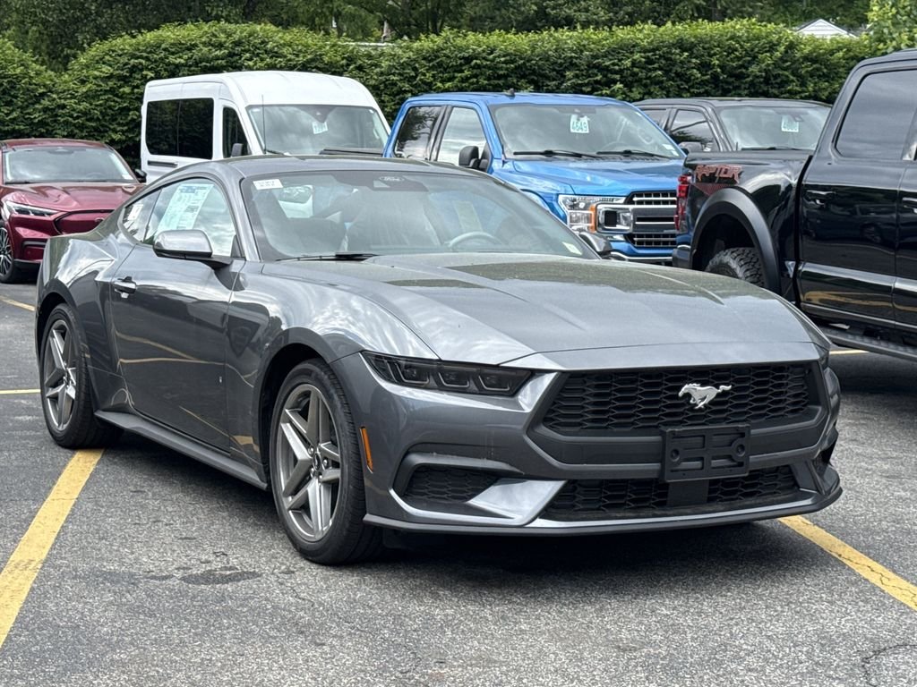 2026 Ford Mustang EcoBoost Fastback's photo