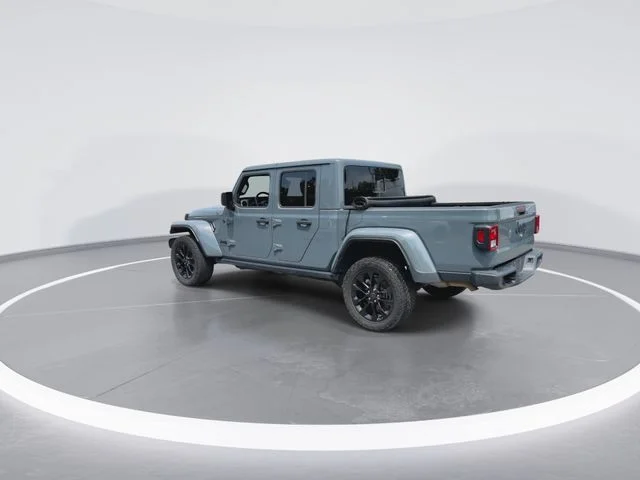 Used 2024 Gray Jeep Nighthawk image 6