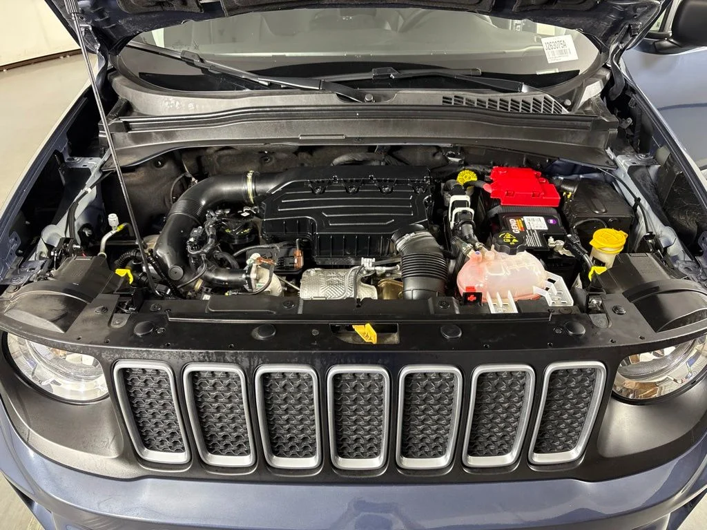 Used 2023 Blue Jeep Latitude image 37