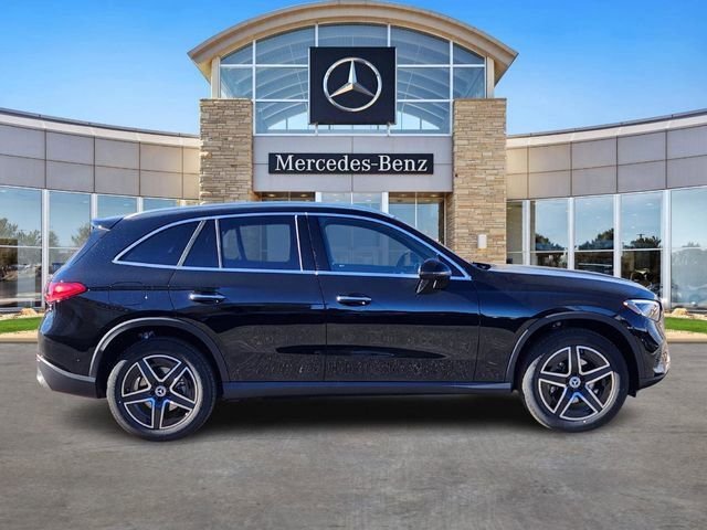 Certified Used 2026 Black Mercedes-Benz GLC 300 image 5