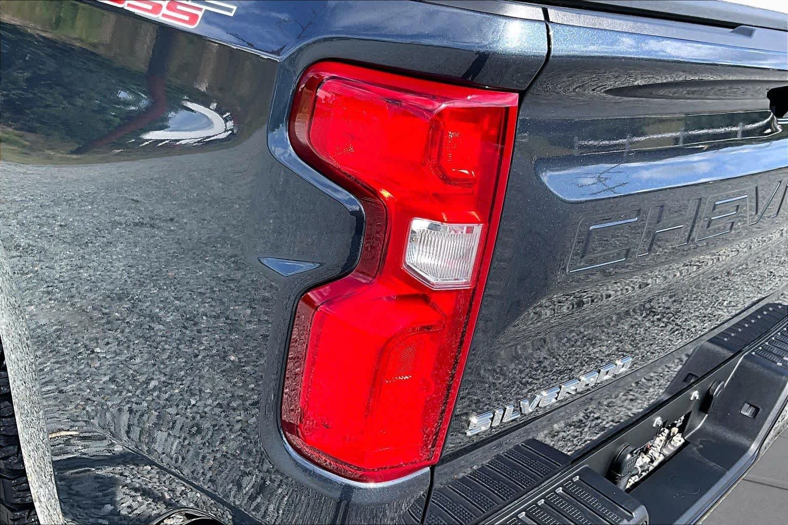 Used 2022 Shadow Gray Metallic Chevrolet LT Trail Boss image 29